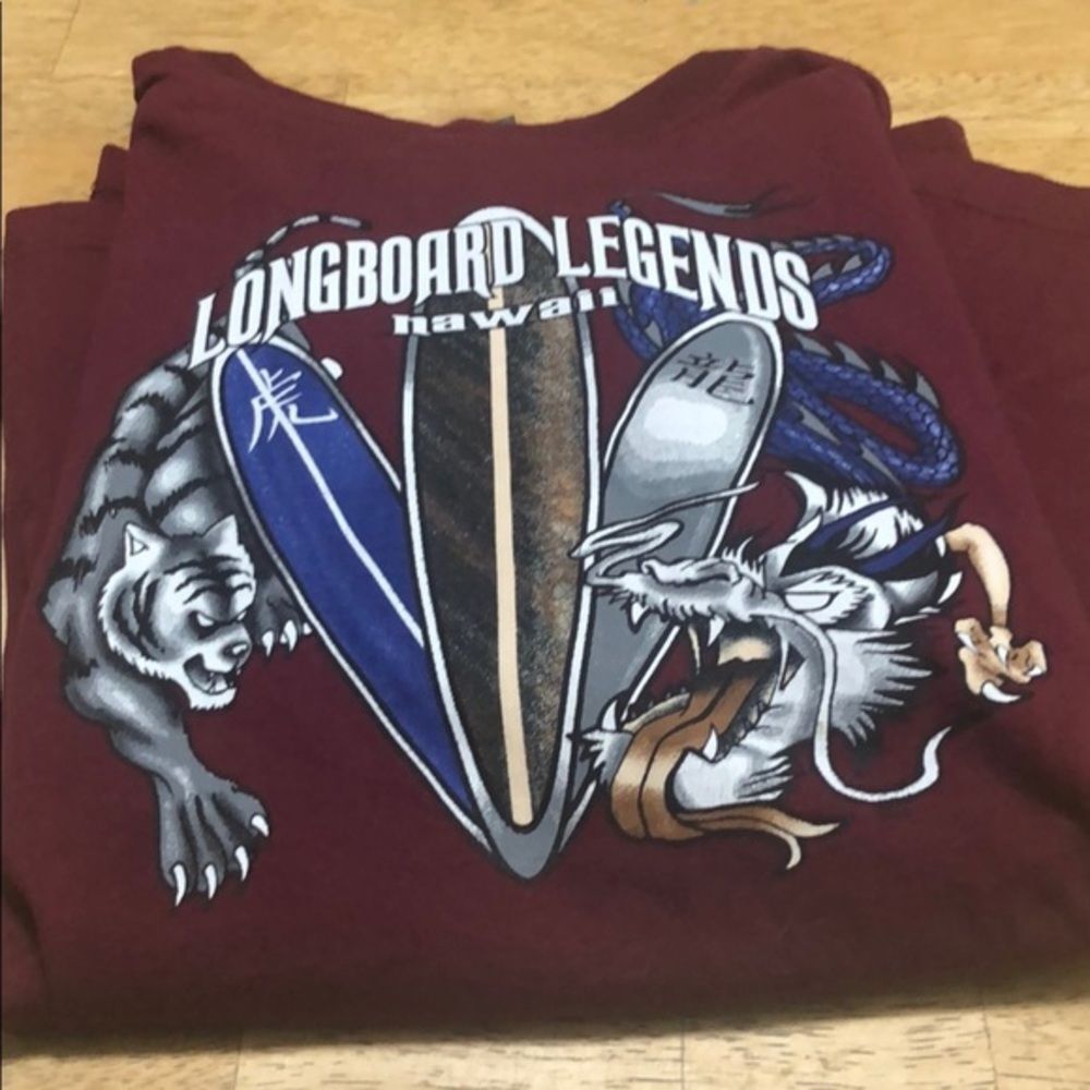 Burgundy tee in xl